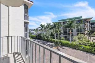 848 Collier, Marco Island, FL 34145 - Photo 17