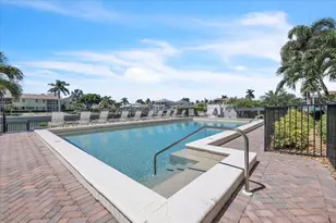 848 Collier, Marco Island, FL 34145 - Photo 31