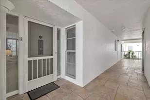 848 Collier, Marco Island, FL 34145 - Photo 5