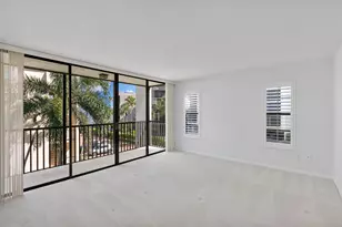 931 Collier Ct, Marco Island, FL 34145 - Photo 19