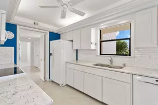 931 Collier Ct, Marco Island, FL 34145 - Photo 5