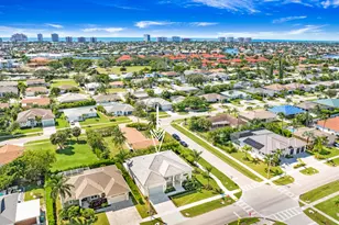 138 Kirkwood St, Marco Island, FL 34145 - Photo 41