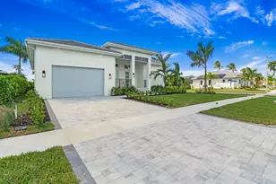 138 Kirkwood St, Marco Island, FL 34145 - Photo 3