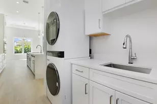 138 Kirkwood St, Marco Island, FL 34145 - Photo 17