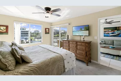 919 Huron Court #301, Marco Island, FL 34145 - Photo 17