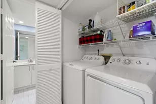 919 Huron Ct, Marco Island, FL 34145 - Photo 23