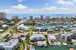 919 Huron Ct, Marco Island, FL 34145 - Photo 37