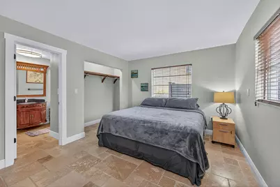 106 Pago Pago Drive W, Naples, FL 34113 - Photo 9