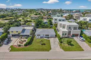 106 Pago Pago Dr W, Naples, FL 34113 - Photo 27