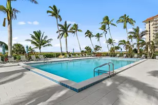 140 Seaview Ct, Marco Island, FL 34145 - Photo 23