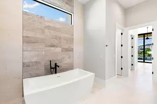 429 Persian Ct, Marco Island, FL 34145 - Photo 25