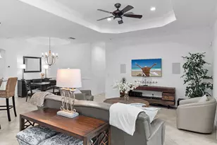 2990 Aviamar Cir, Naples, FL 34114 - Photo 13