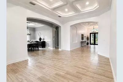 9369 Campanile Circle, Naples, FL 34114 - Photo 7