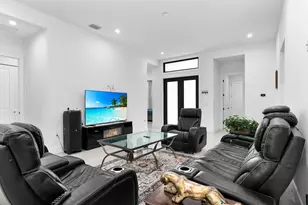 3348 27th Ave NE, Naples, FL 34120 - Photo 11