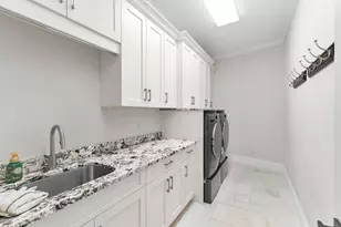 710 Tigertail Ct, Marco Island, FL 34145 - Photo 25