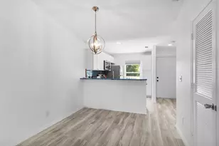 1375 Mainsail Dr, Naples, FL 34114 - Photo 5