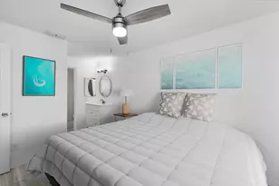 1375 Mainsail Dr, Naples, FL 34114 - Photo 17