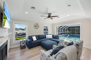 427 Nassau Ct, Marco Island, FL 34145 - Photo 9