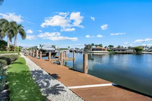 427 Nassau Ct, Marco Island, FL 34145 - Photo 25