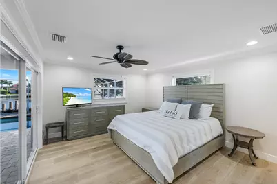 427 Nassau Court, Marco Island, FL 34145 - Photo 7