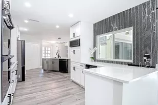 620 N Barfield Dr, Marco Island, FL 34145 - Photo 25