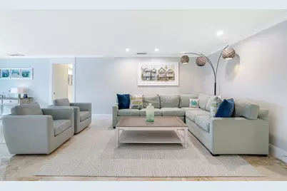 418 Tarpon Court, Marco Island, FL 34145 - Photo 11