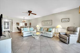 325 Charlemagne Blvd, Naples, FL 34112 - Photo 9