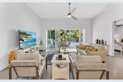 811 108th Avenue N, Naples, FL 34108 - Photo 11