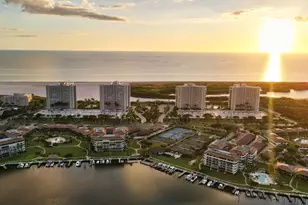 380 Seaview Ct, Marco Island, FL 34145 - Photo 37