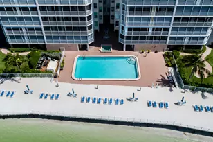 1070 S Collier Dr, Marco Island, FL 34145 - Photo 33