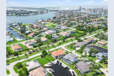 1500 Winterberry Drive, Marco Island, FL 34145 - Photo 39