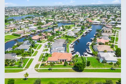 1500 Winterberry Drive, Marco Island, FL 34145 - Photo 35