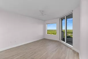 1060 Borghese Ln, Naples, FL 34114 - Photo 23