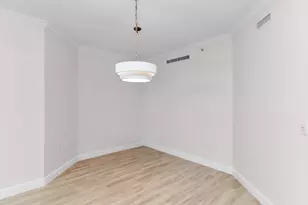 1060 Borghese Ln, Naples, FL 34114 - Photo 19