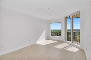 1060 Borghese Ln, Naples, FL 34114 - Photo 33