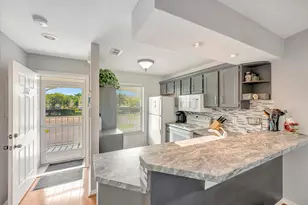 1315 Mainsail Dr, Naples, FL 34114 - Photo 15