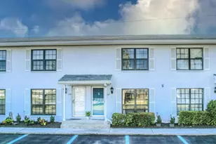 138 Marco Villas Dr S, Marco Island, FL 34145 - Photo 21