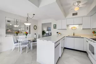 138 Marco Villas Dr S, Marco Island, FL 34145 - Photo 5