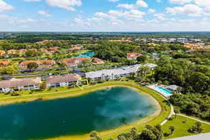 409 Gabriel Cir, Naples, FL 34104 - Photo 21