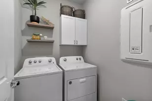 2191 Yellowfin Cir, Naples, FL 34114 - Photo 21