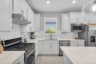 2191 Yellowfin Cir, Naples, FL 34114 - Photo 5