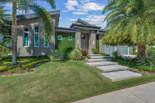 600 Crescent St, Marco Island, FL 34145 - Photo 1