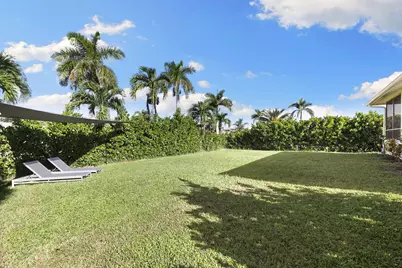 101 San Salvador Street, Naples, FL 34113 - Photo 31