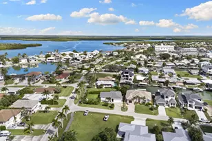 101 San Salvador St, Naples, FL 34113 - Photo 33