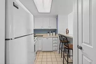 180 Seaview Ct, Marco Island, FL 34145 - Photo 9