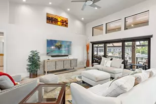 580 Goldcoast Ct, Marco Island, FL 34145 - Photo 9