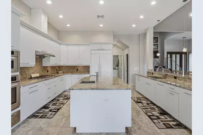 580 Goldcoast Court, Marco Island, FL 34145 - Photo 11