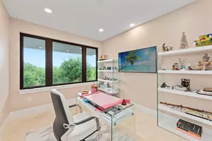 706 Waterside Dr, Marco Island, FL 34145 - Photo 13