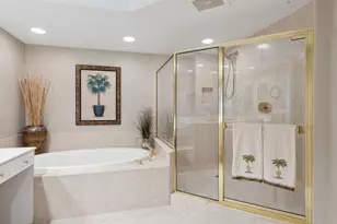 1060 Borghese Ln, Naples, FL 34114 - Photo 17