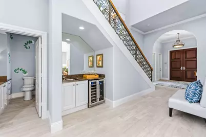 8589 Bellagio Drive, Naples, FL 34114 - Photo 5